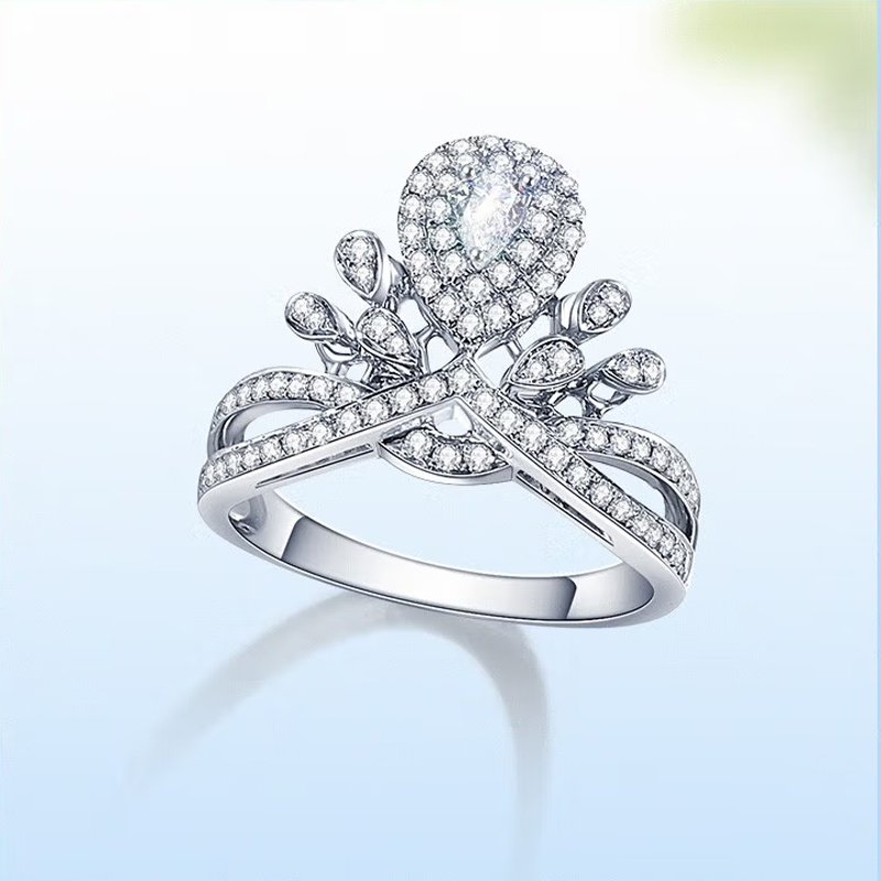 Pear Shape Diamond 18K White Gold Rings
