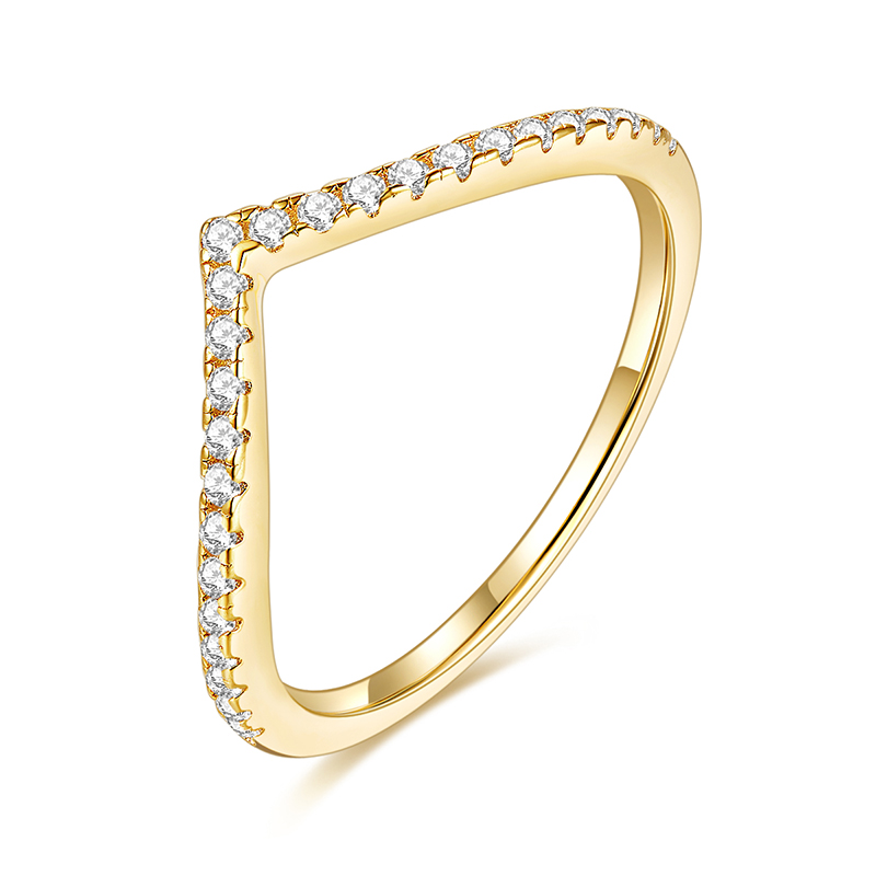 Classic V Fashion Style 18K Yellow Gold Diamond Ring Band