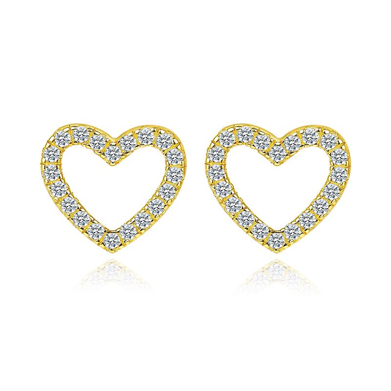 18K Yellow Gold Heart Shape Earring Studs with Natural Diamond Jewelry