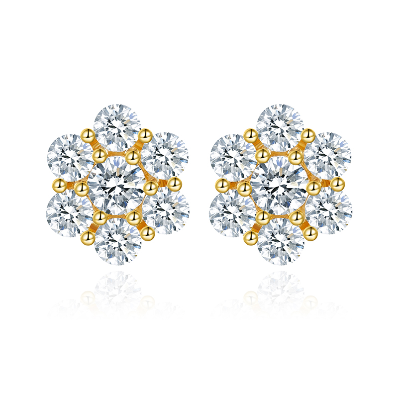 Fashion 18K Yellow Gold Diamond Studs 0.5ct Diamond
